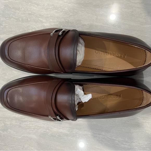 Ferragamo dress shoes - Picture 4 of 9
